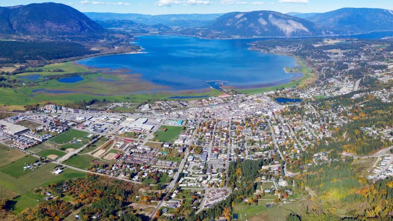 Panoramic view of Salmon Arm and Shuswap Lake